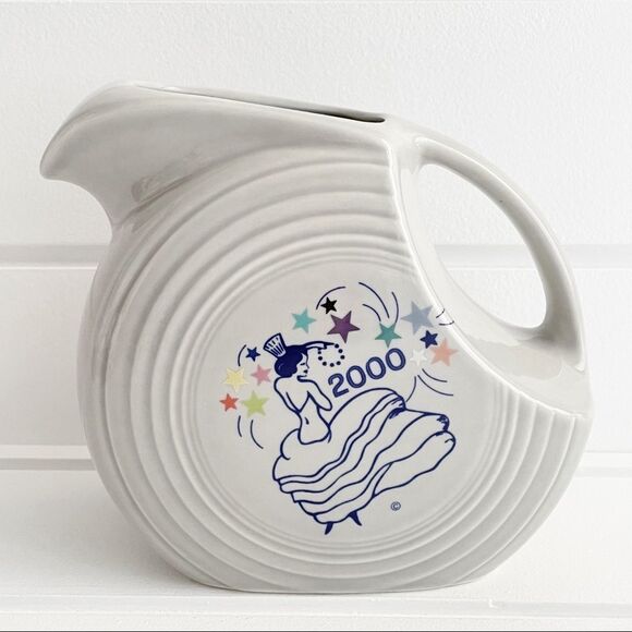 Fiesta Pearl Gray “Fiesta Celebrates The New Millennium” 2000 Large Disc Pitcher - Picture 2 of 7